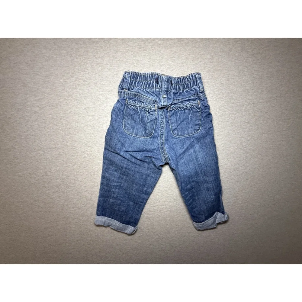 Baby GAP. blue jean. 18-24 month infant size. super cute. comfortable fit